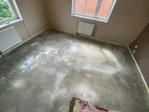 Pokládka vinylové podlahy v Praze Raděticích