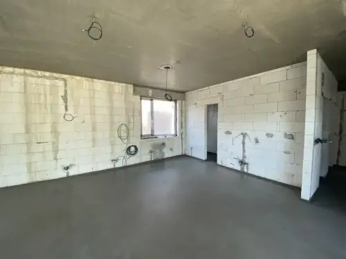 Realizace litých podlah v rodinném domě v Praze Uhříněvsi