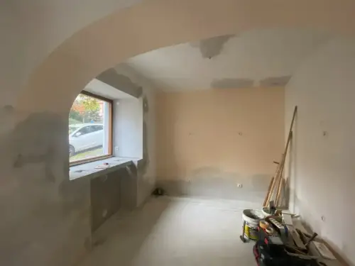 Rekonstrukce interiéru a exteriéru prodejny v Pražské ulici v Příbrami