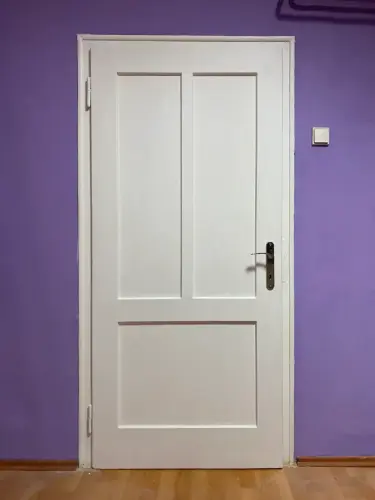 Renovace starých dveří + instalace